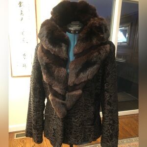 Luxurious Jean Crisan brown color genuine lamb with chinchilla collar shortcoat